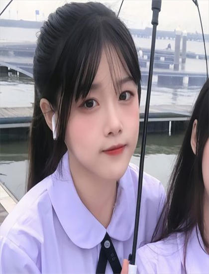 青青草原中文字幕MV_女人私處