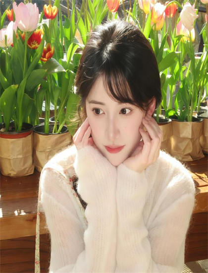 看懂全攻略：神秘女郎爱丽丝的把握导演风格与创作特点 助你获得心灵启迪